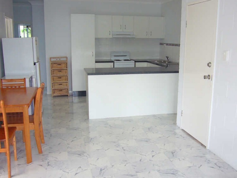 7/542 Varley Street, Yorkeys Knob QLD 4878