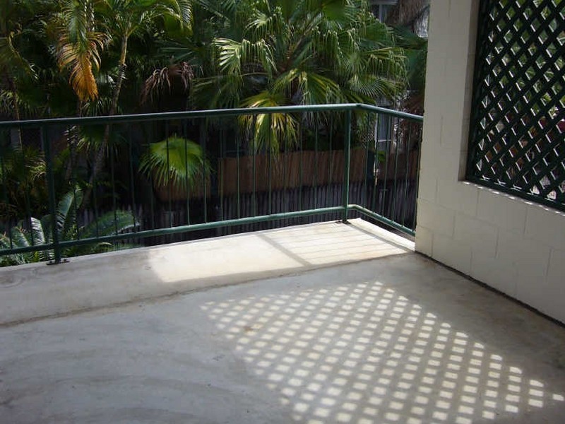 7/542 Varley Street, Yorkeys Knob QLD 4878