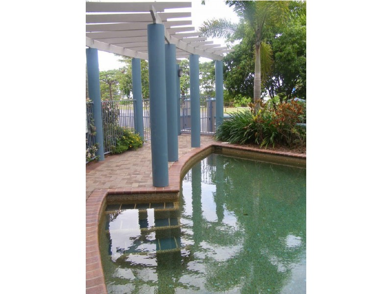 6/75 Sims Esplanade, Yorkeys Knob QLD 4878