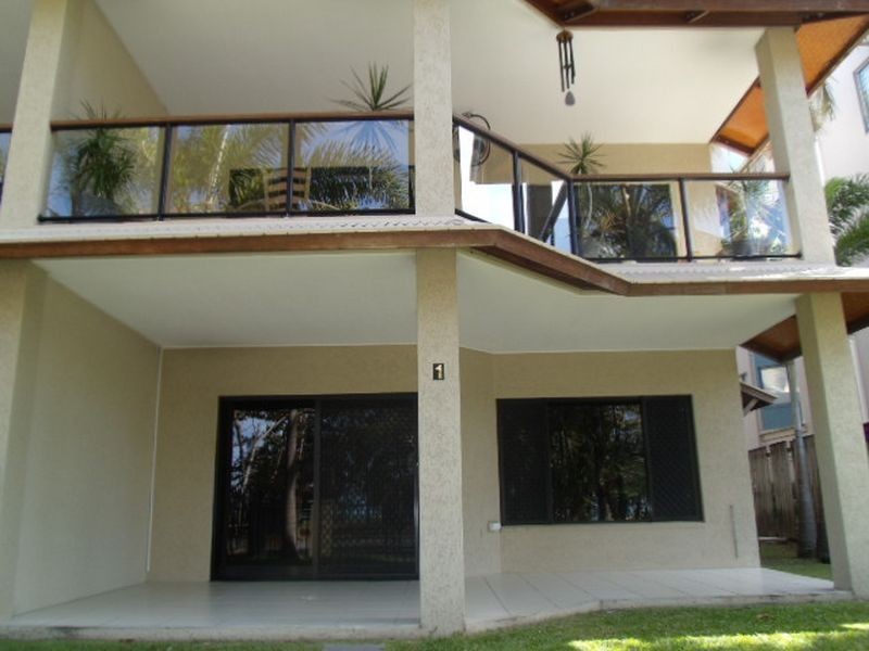 1/73 Sims Esplanade, Yorkeys Knob QLD 4878