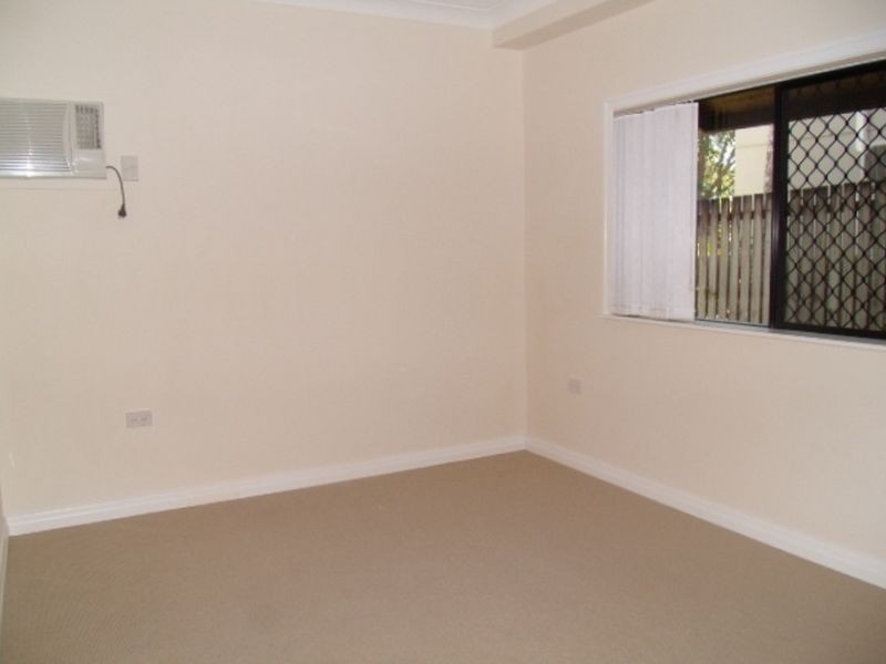 1/73 Sims Esplanade, Yorkeys Knob QLD 4878