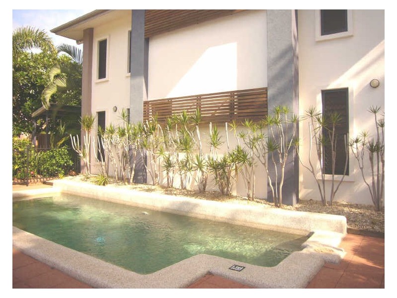 5/199 Kamerunga Road, Freshwater QLD 4870