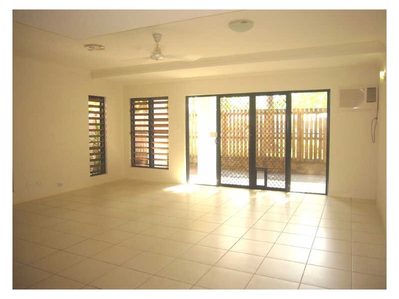 5/199 Kamerunga Road, Freshwater QLD 4870