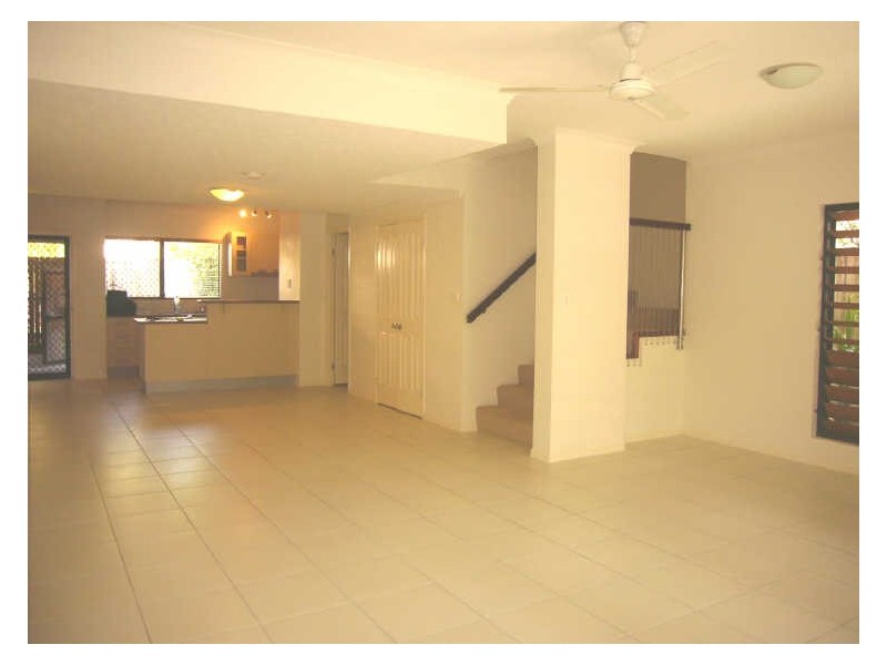 5/199 Kamerunga Road, Freshwater QLD 4870