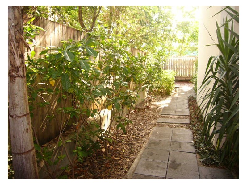 5/199 Kamerunga Road, Freshwater QLD 4870