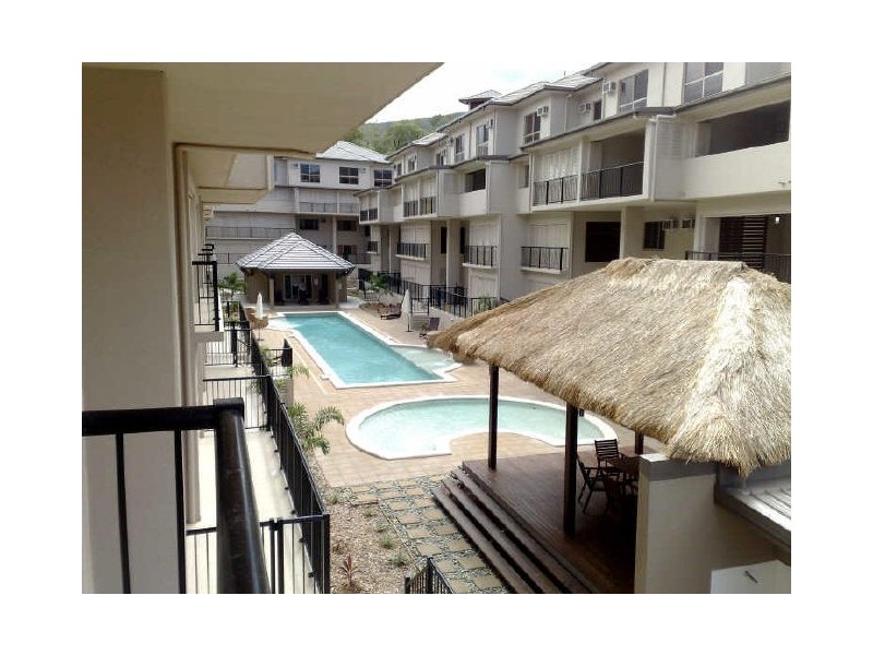 209/18-19 Clifton Road, Clifton Beach QLD 4879