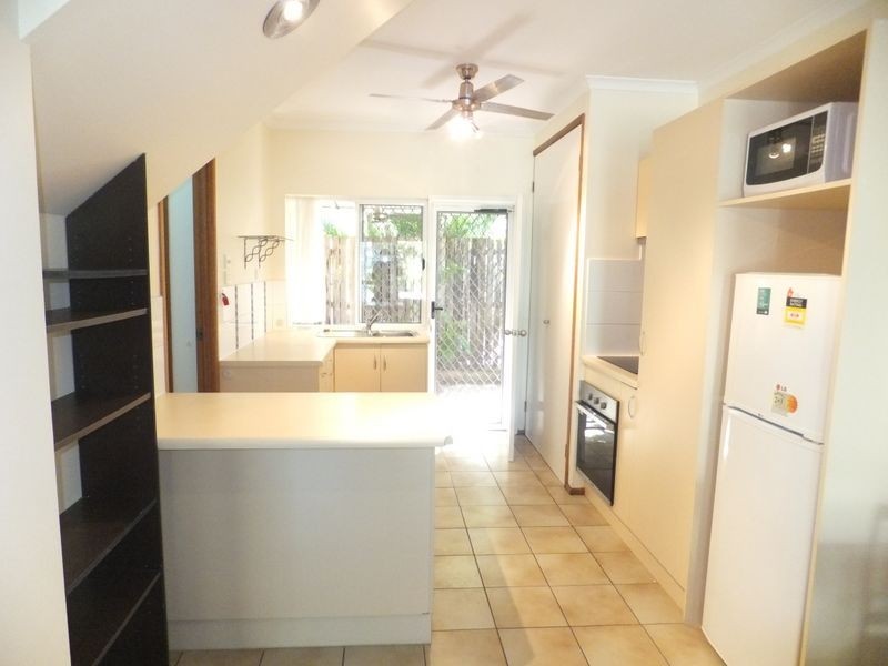 1/33 Fairweather Street, Yorkeys Knob QLD 4878