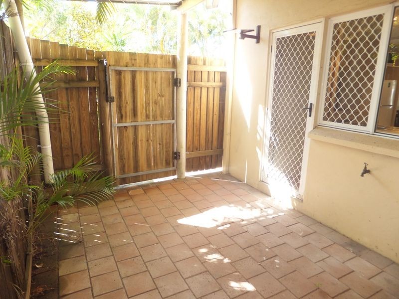 1/33 Fairweather Street, Yorkeys Knob QLD 4878