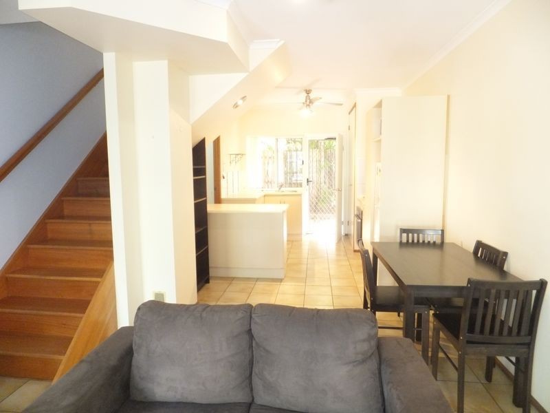 1/33 Fairweather Street, Yorkeys Knob QLD 4878