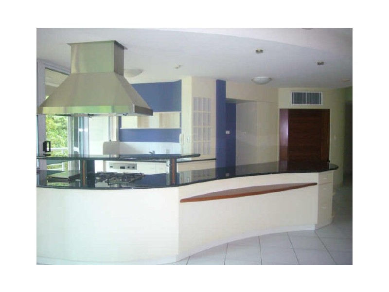 12/2 Deauville Close, Yorkeys Knob QLD 4878