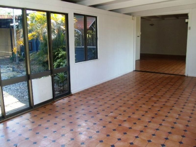 60 Morgan Street, Yorkeys Knob QLD 4878