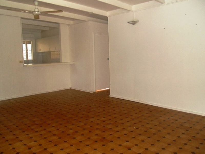 60 Morgan Street, Yorkeys Knob QLD 4878