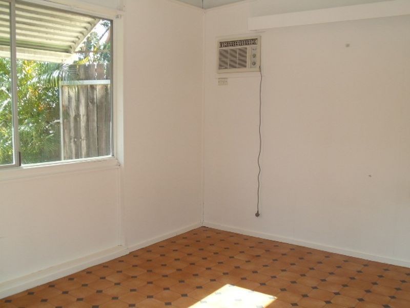 60 Morgan Street, Yorkeys Knob QLD 4878