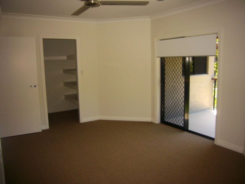 3/9 Rutherford Street, Yorkeys Knob QLD 4878