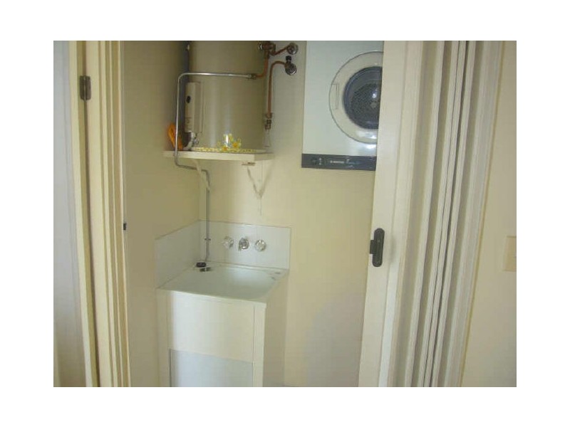 8/7 Boden St, Yorkeys Knob QLD 4878