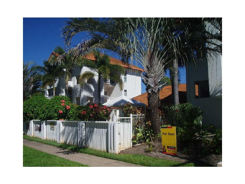 8/7 Boden St, Yorkeys Knob QLD 4878