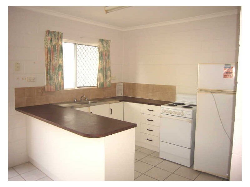 2/22 FAIRWEATHER STREET, Yorkeys Knob QLD 4878