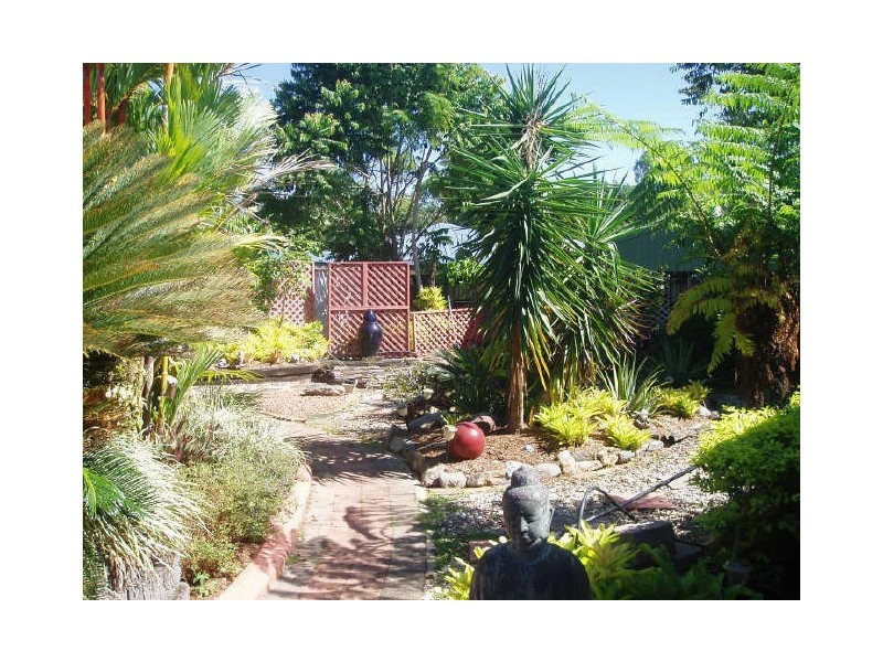 3 Hood Street, Trinity Park QLD 4879