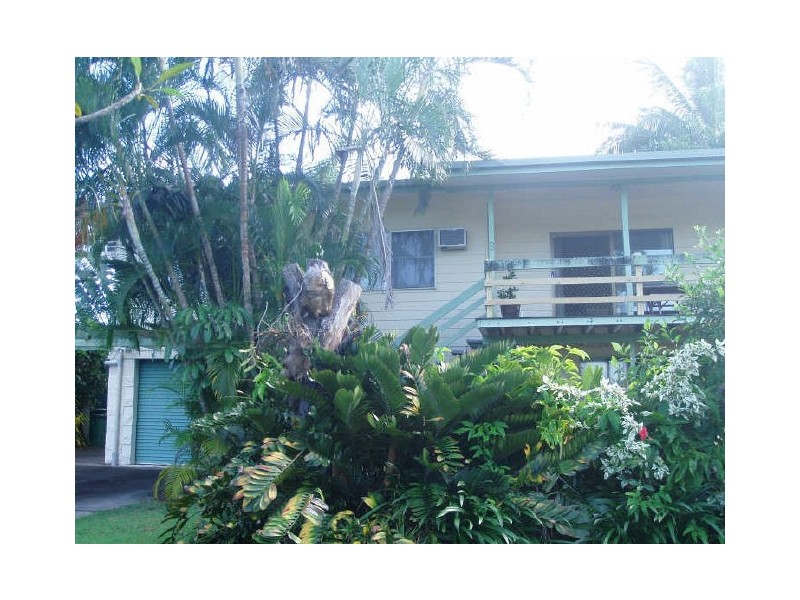 8a Margo Street, Yorkeys Knob QLD 4878