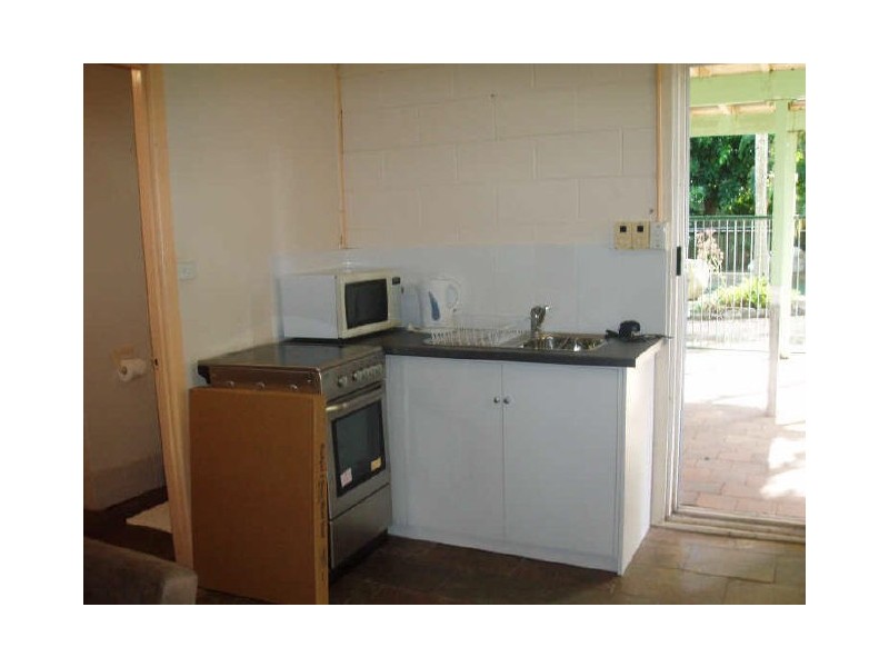 8a Margo Street, Yorkeys Knob QLD 4878