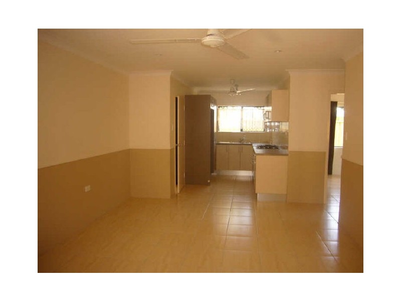 2/34 Morgan Street, Yorkeys Knob QLD 4878