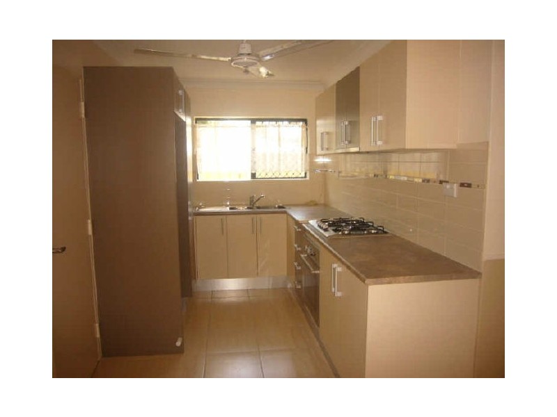 2/34 Morgan Street, Yorkeys Knob QLD 4878