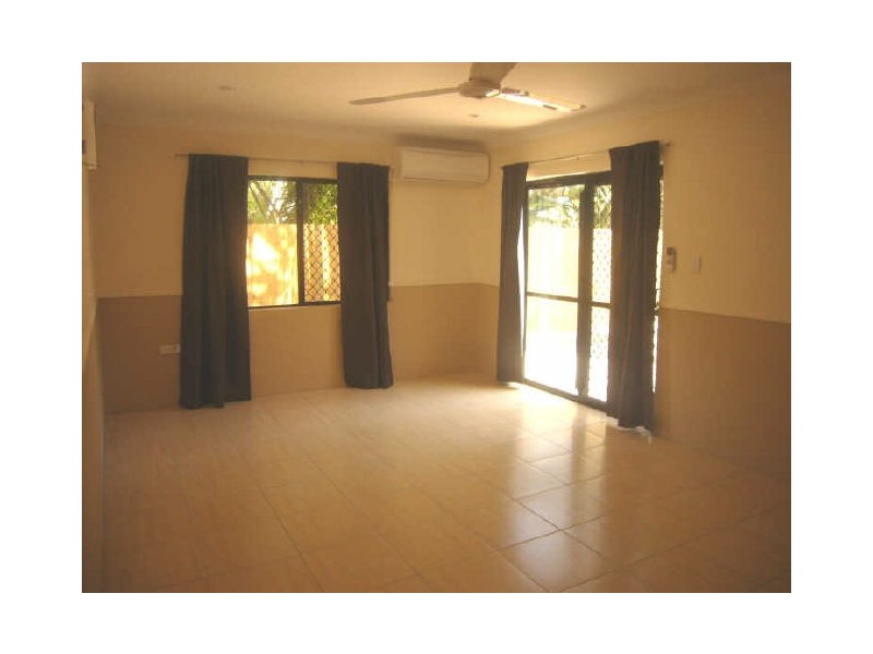 2/34 Morgan Street, Yorkeys Knob QLD 4878