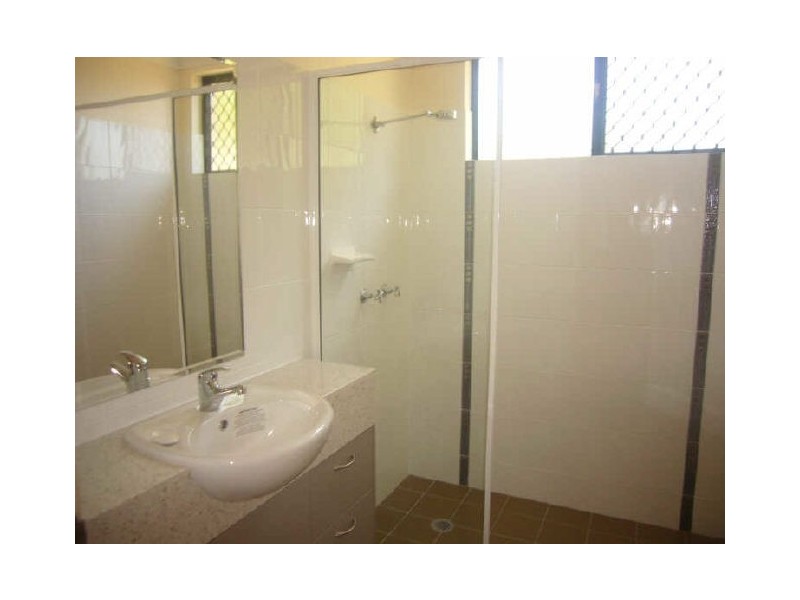 2/34 Morgan Street, Yorkeys Knob QLD 4878