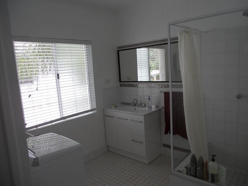 6/542 Varley Street, Yorkeys Knob QLD 4878