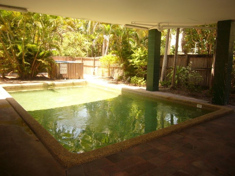 6/542 Varley Street, Yorkeys Knob QLD 4878