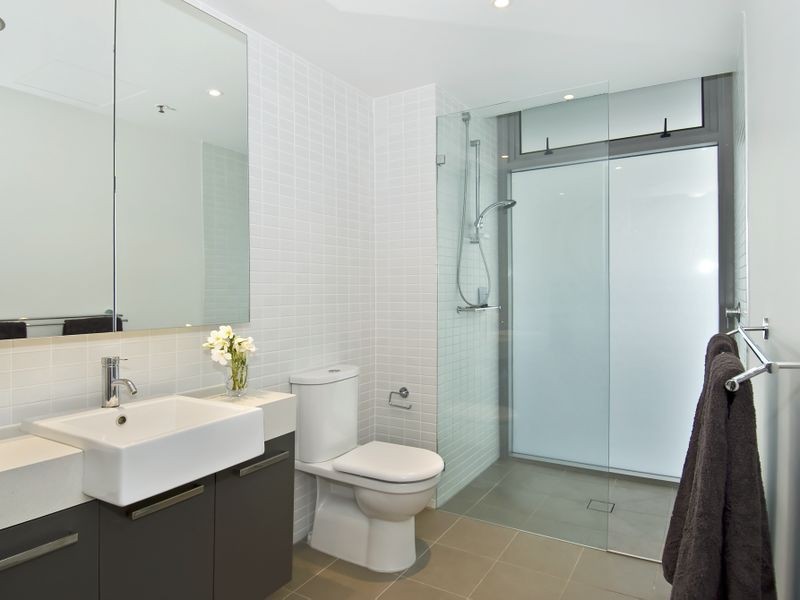 38/1 Marlin Parade HARBOUR LIGHTS, Aeroglen QLD 4870