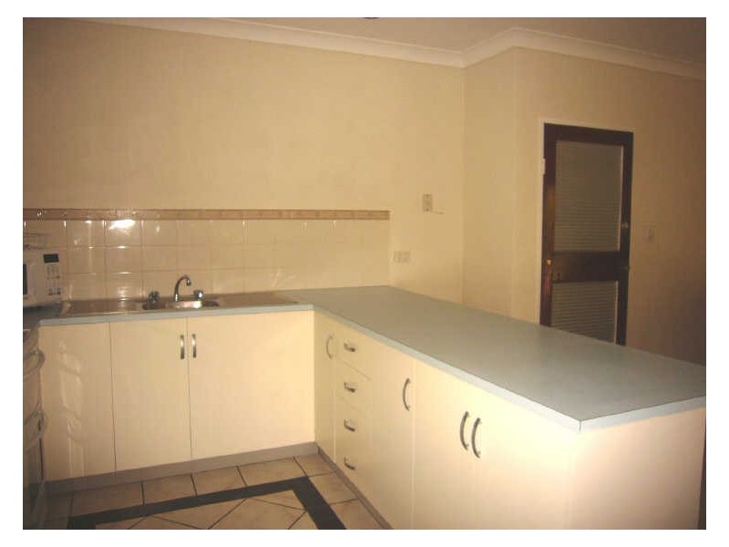 4/513 Varley Street, Yorkeys Knob QLD 4878