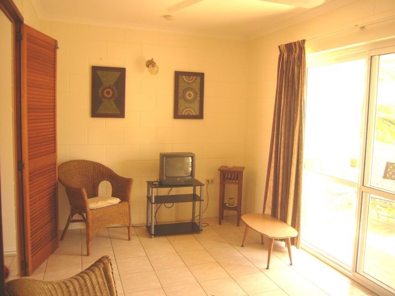 6/33 Rutherford Street, Yorkeys Knob QLD 4878