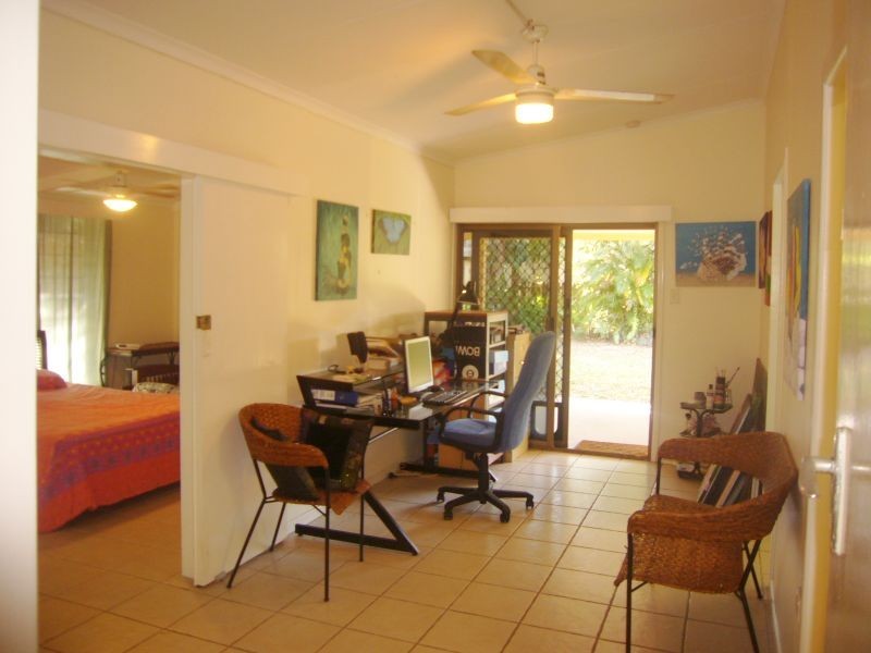 22 Best Street, Yorkeys Knob QLD 4878