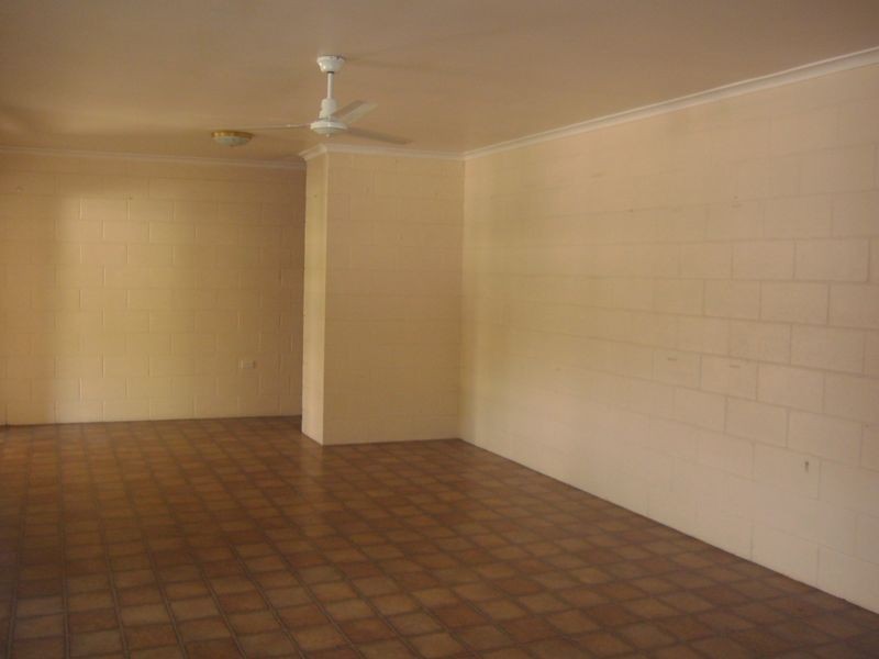 7(1) Golf Street, Yorkeys Knob QLD 4878