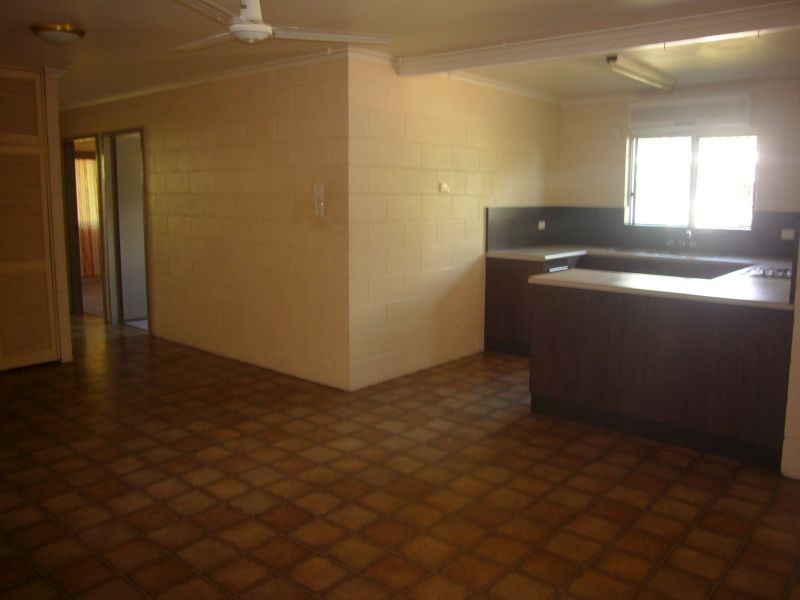 7(1) Golf Street, Yorkeys Knob QLD 4878