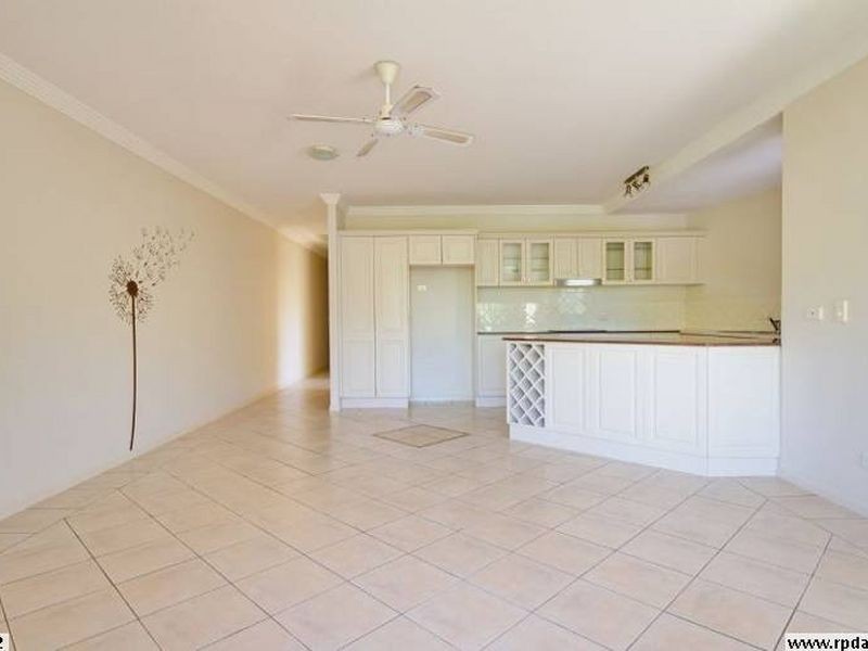 6/65 Sims Esplanade, Yorkeys Knob QLD 4878