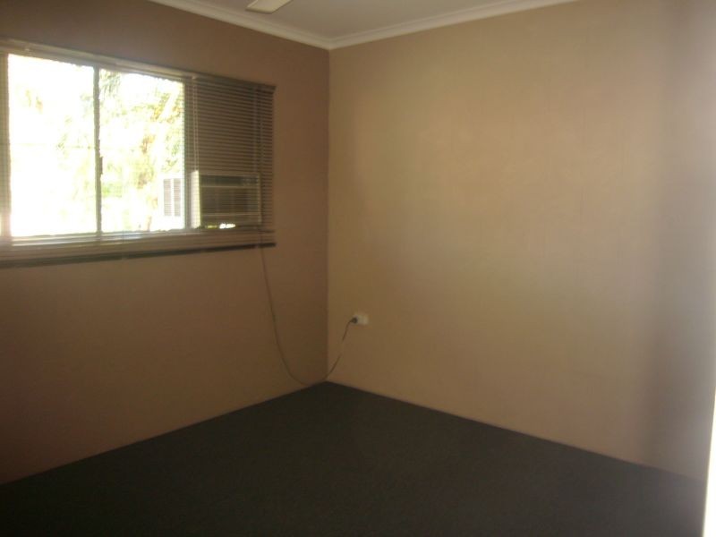 2/21 Bouganvillea Street, Holloways Beach QLD 4878