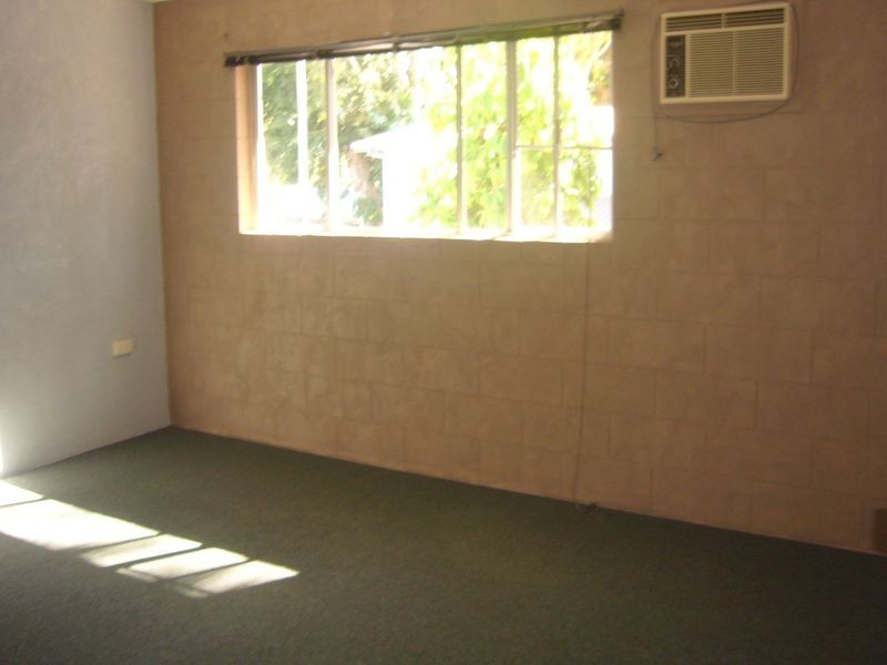 2/21 Bouganvillea Street, Holloways Beach QLD 4878