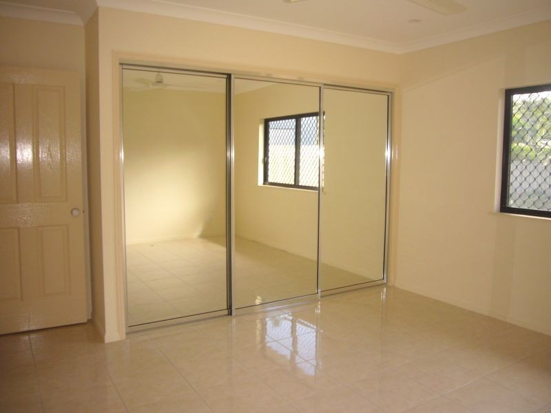 12 Norfolk Close, Holloways Beach QLD 4878