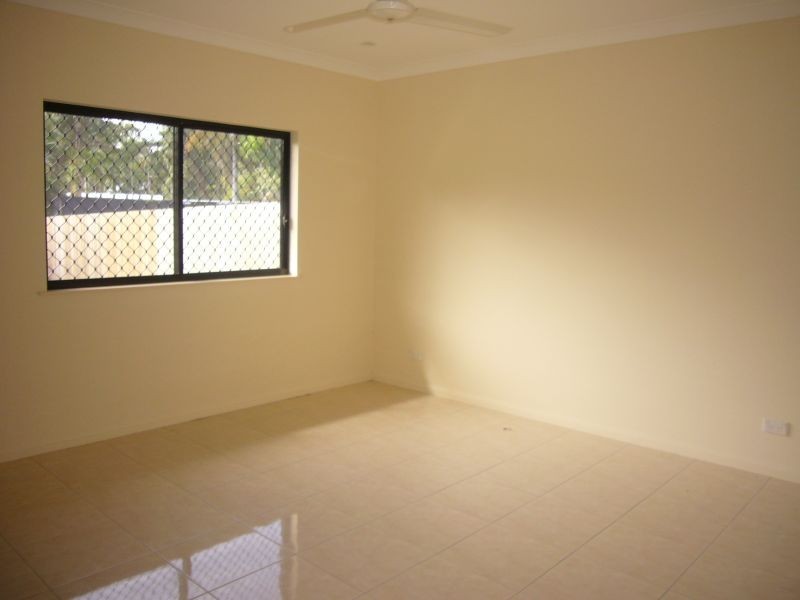 12 Norfolk Close, Holloways Beach QLD 4878