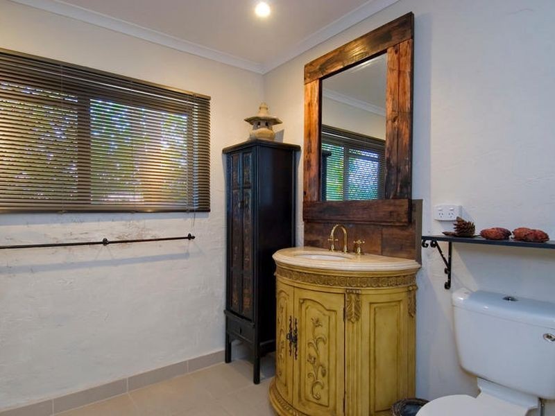 3 Roslyn Close, Yorkeys Knob QLD 4878