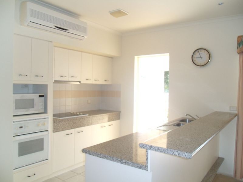 36 Parkinson Avenue, Kewarra Beach QLD 4879