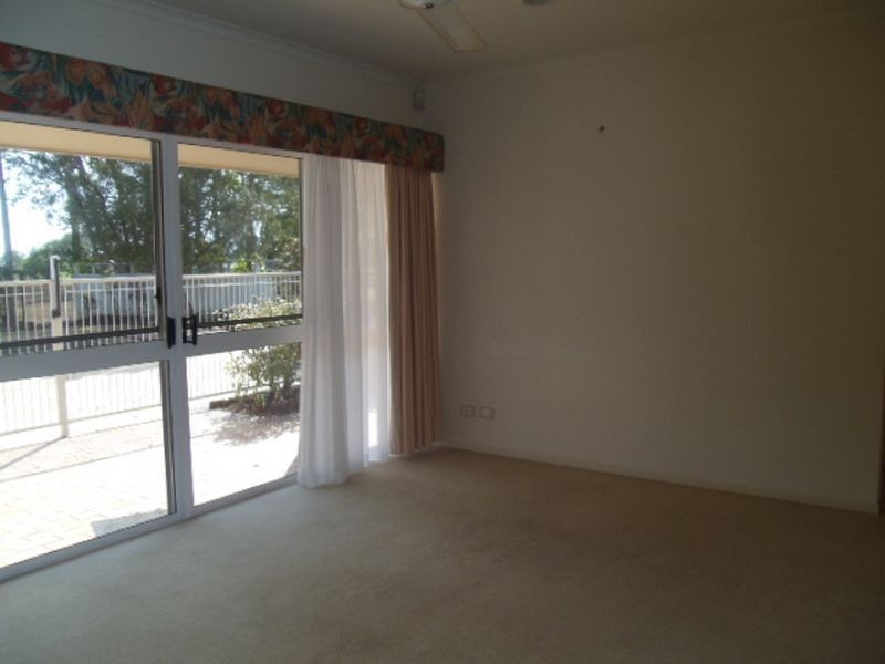 36 Parkinson Avenue, Kewarra Beach QLD 4879