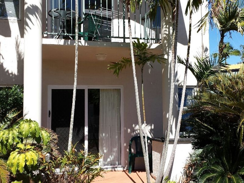 1/13 Rutherford Street, Yorkeys Knob QLD 4878