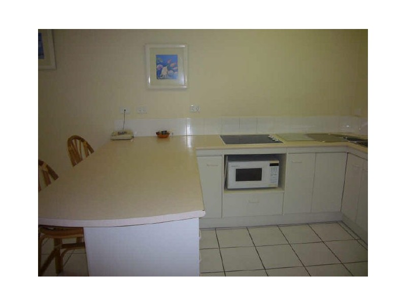 12/12 Deauville Close, Yorkeys Knob QLD 4878