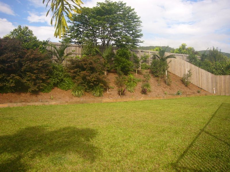 18 Petrie Close, Kewarra Beach QLD 4879