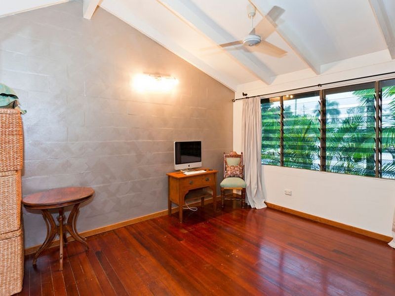 444-446 Varley Street, Yorkeys Knob QLD 4878