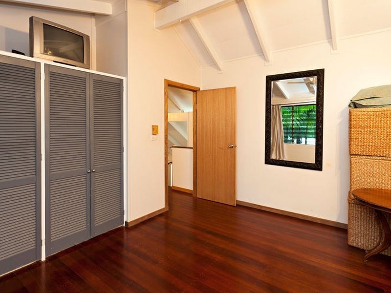 444-446 Varley Street, Yorkeys Knob QLD 4878