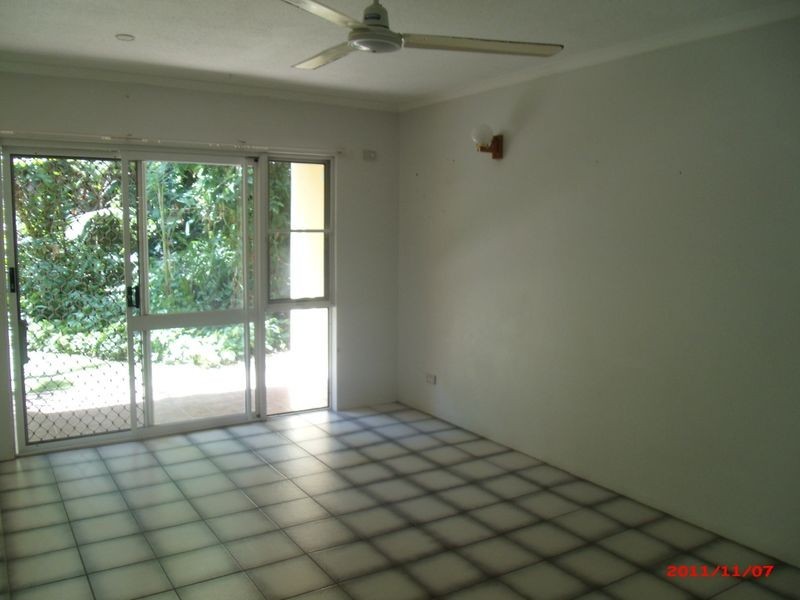 8/1 Ray Street, Yorkeys Knob QLD 4878